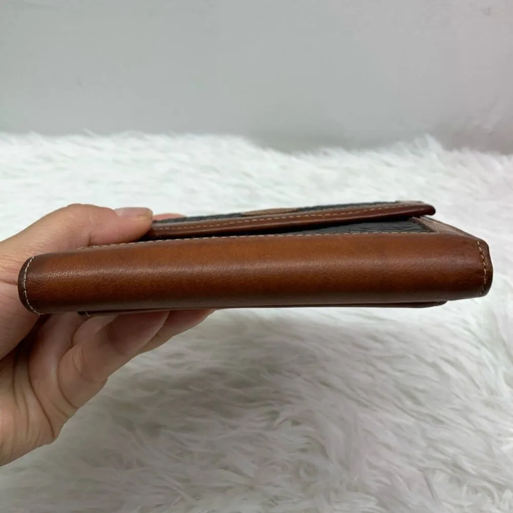 Vintage DOONEY & BOURKE Wallet - Image 3