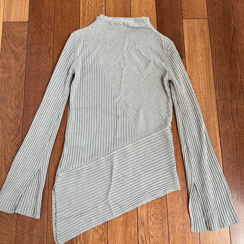 Topshop | Asymmetric Gray Knit Sweater Size 4 - Image 5