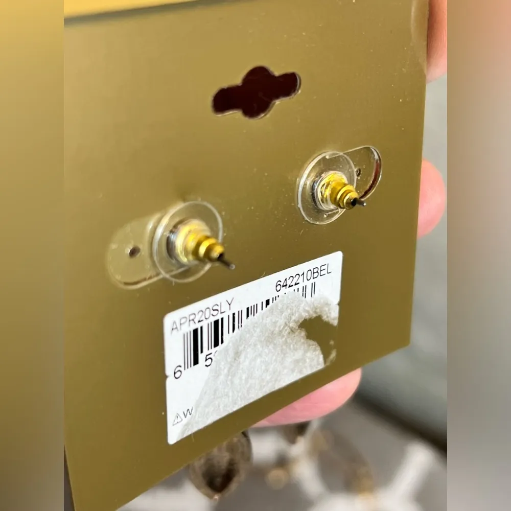 Jewelry set: NWT Erica Lyons necklace and earrings, tortoise accents w gold tone - Image 7