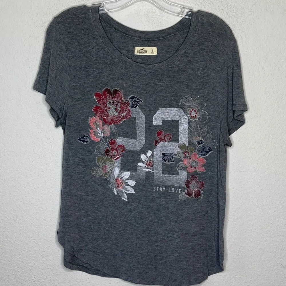 Hollister "Stay‎ Lovely" Shirt - Image 4