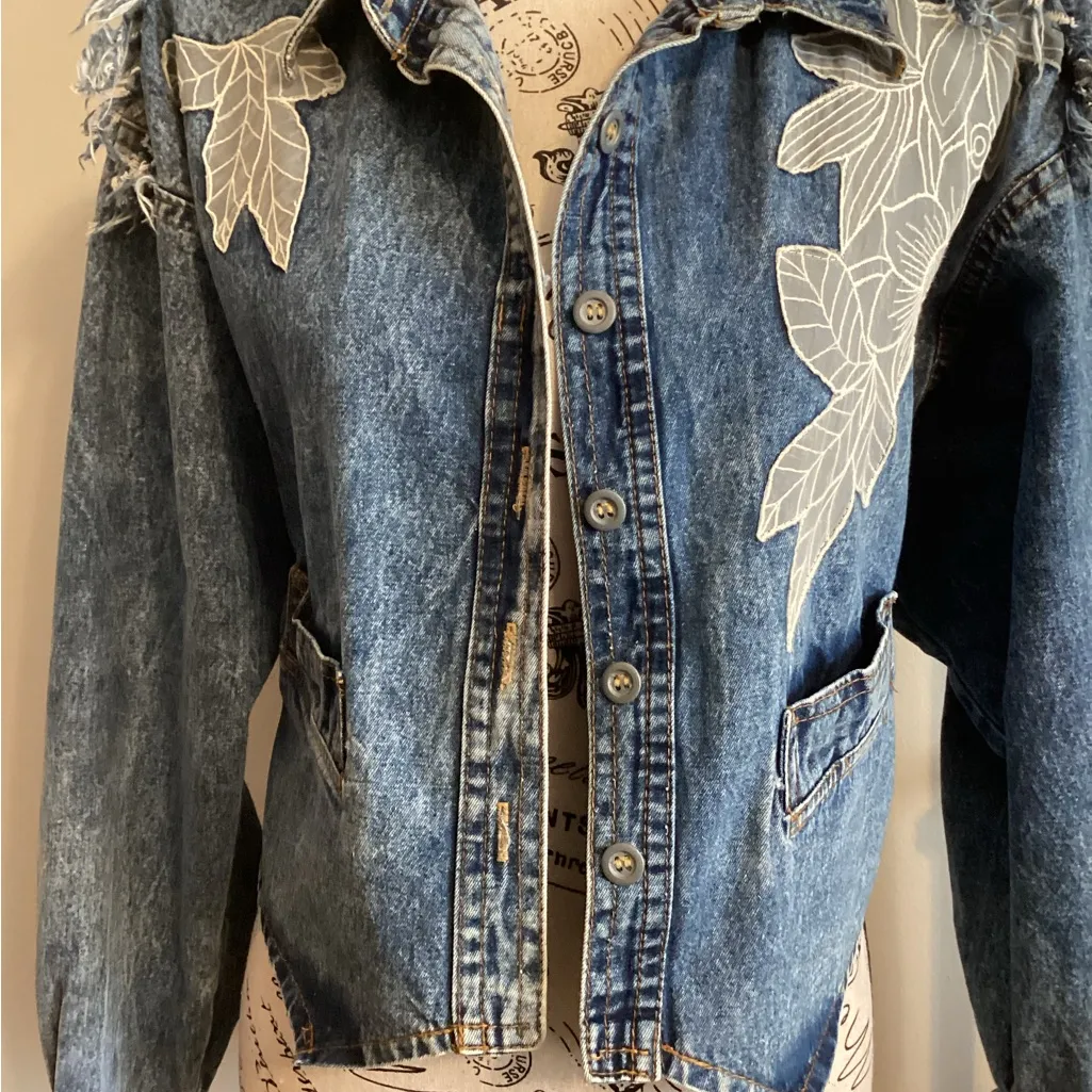 VINTAGE DESIGNER CARRELI 1980’s LADIES DENIM & LACE JACKET ONE OF A KIND SIZE 2 Blue - Image 11
