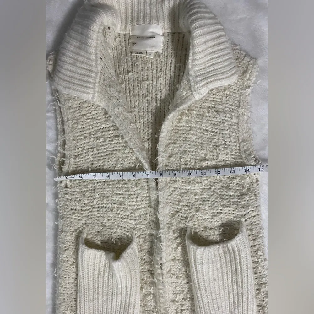 Cream Textured Cardigan Sweater - Image 7