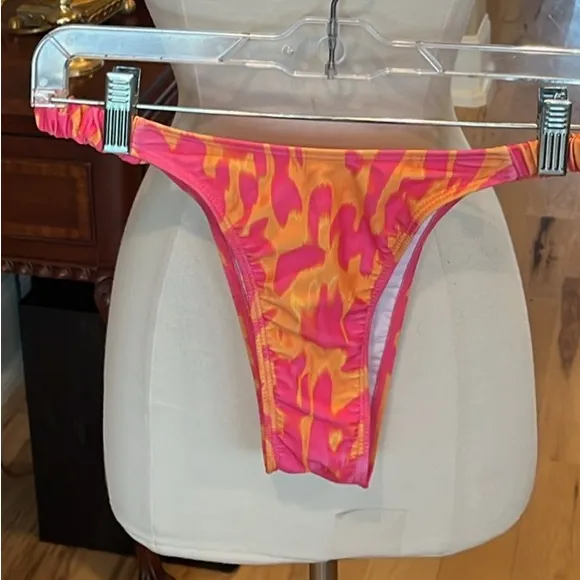 Bikini Set Top Bottoms Pink Orange Colorful Size undefined - Image 3