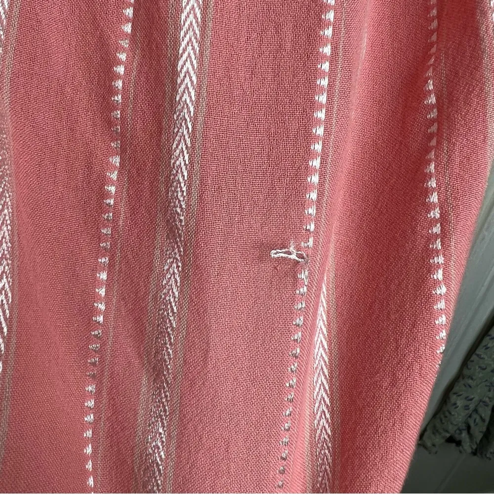 Oh Baby by Motherhood Maternity Top Blouse w attached Tank Size Small Coral - Image 2