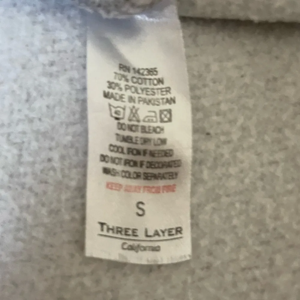 Brandy Melville - John Galt Cropped Raw Hem Crewneck California Sweatshirt - Image 5