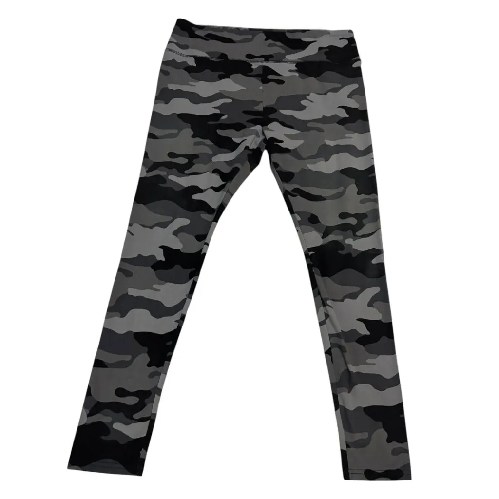 Wild Fable Women's Black and Gray Camouflage Leggings - Image 2