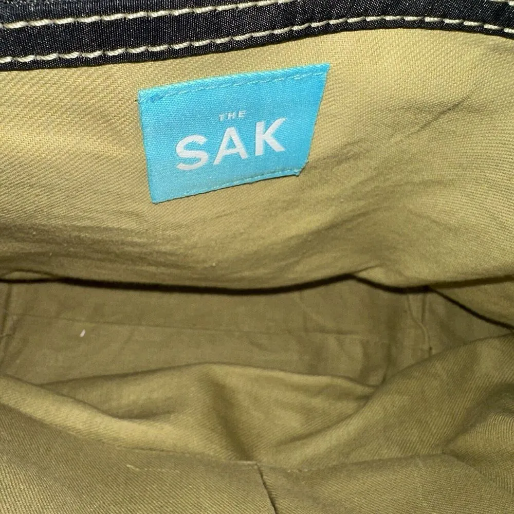 The Sak Messenger Bag Beige Khaki Purse Multiple Pockets Great Condition - Image 8