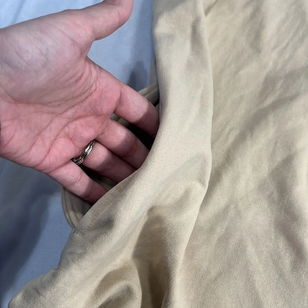 Kittenish vera tan button down romper NWT S Small Fleece - Image 7