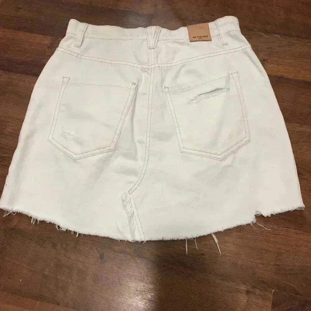 We The Free Destroyed White Denim Mini Skirt Womens Size 28 - Image 3