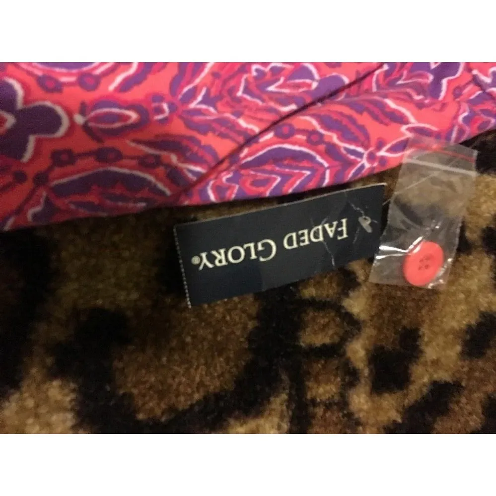 Faded Glory  Women's Printed Cuffed Shorts Zip Button Pockets Size 16 - Image 5