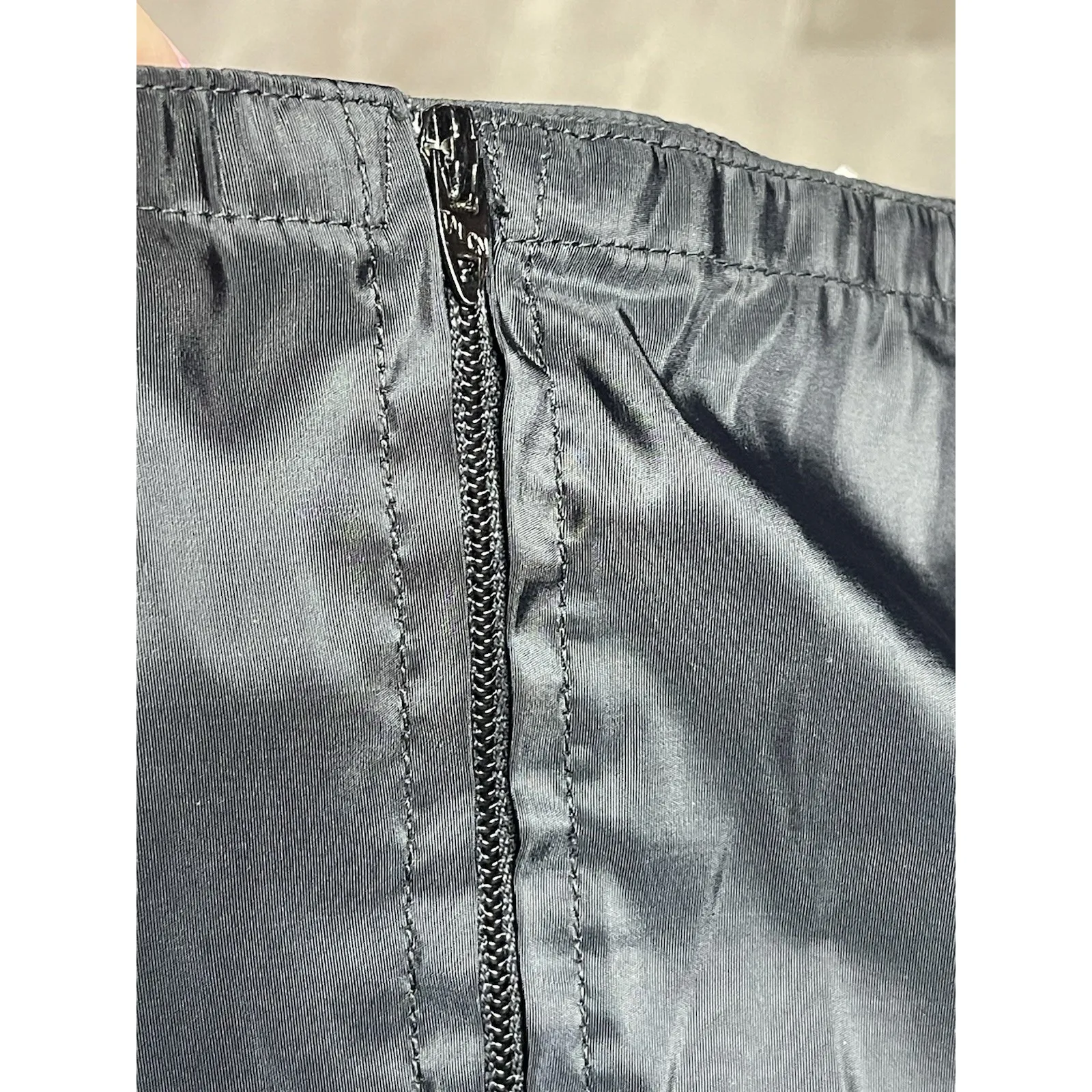 VTG Vanity Fair slip Womens Size34 Black‎ Long A-Line Made USA tall Slit E0125 - Image 8