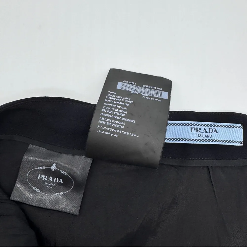 Prada Authentic Elegant Professional Black  Skirt Small - Image 12