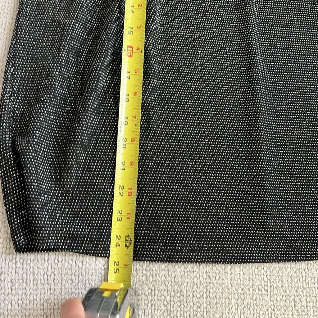 NY&CO 🖤 Black and Silver Glitter Top Size L - Image 5