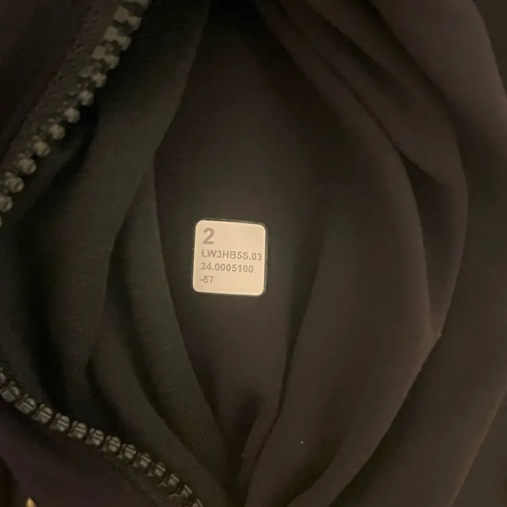 lululemon athletica Black Women's Jacket Size 2 - Image 3