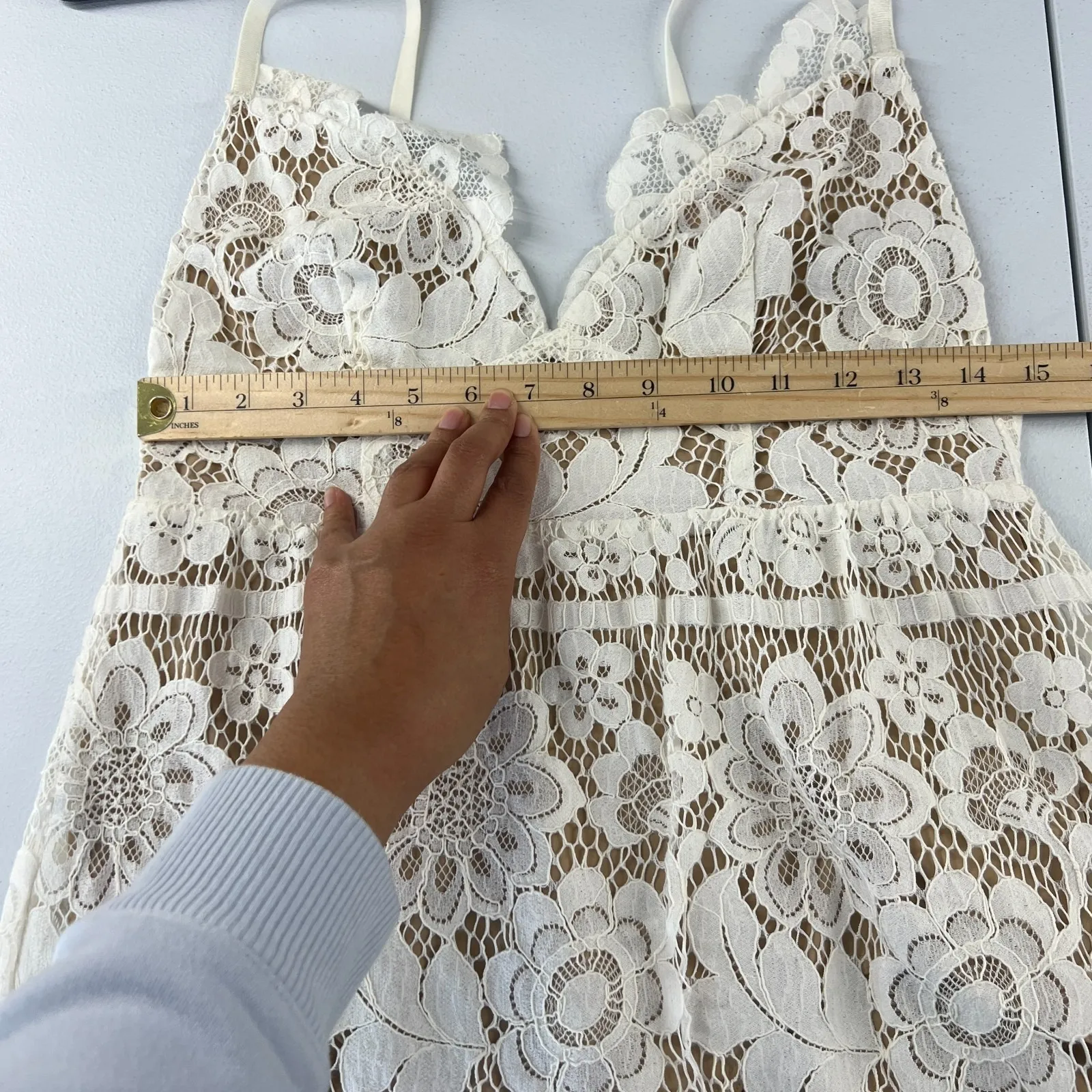 For Love And Lemons Gianna Mini Dress Women's White Lace Scallop Neck & Hem Size L - Image 10