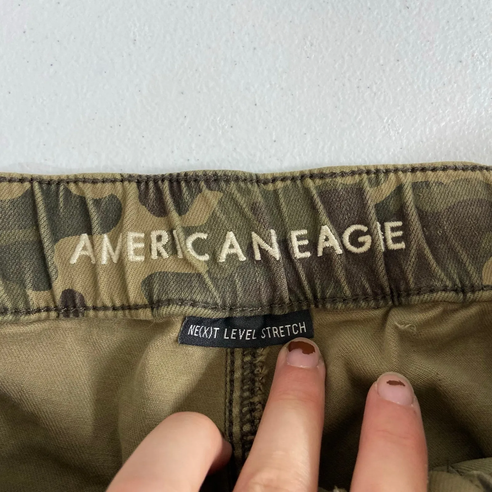 American Eagle women's green ankle zip camouflage‎ drawstring joggers pants 6 - Image 8