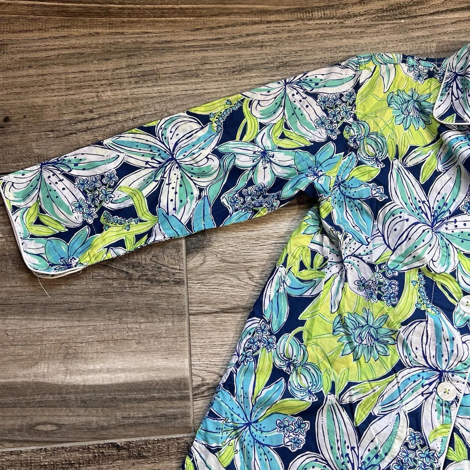 Lilly Pulitzer Pajama Top Shirt Womens Floral Flowers Blue Green Size XS #88 - Image 9