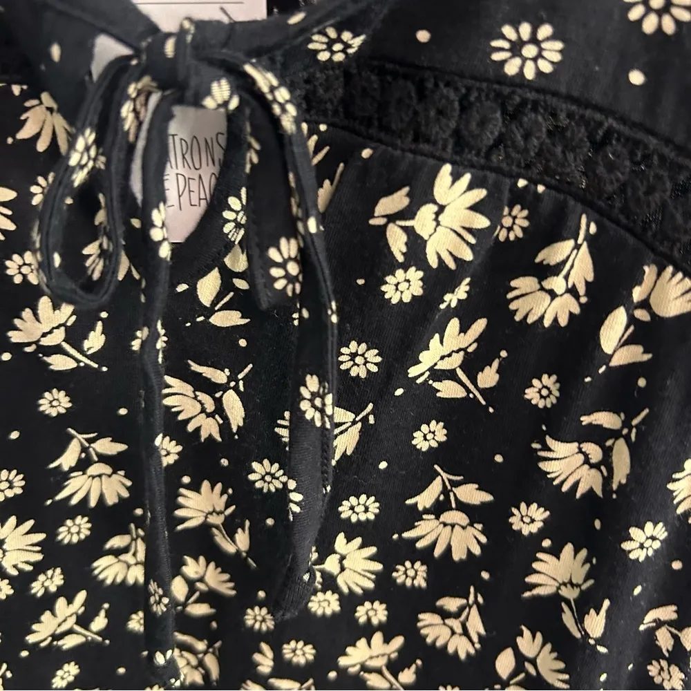 Patrons of Peace NEW mixed media whimsigoth baby doll tank top Small crochet - Image 5