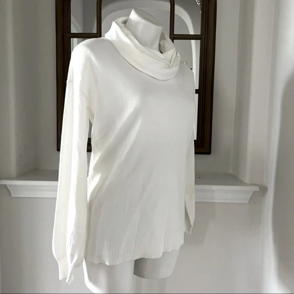 BB Dakota Ivory Cowl Neck Sweater Pullover Size S NWT $98.00 - Image 3