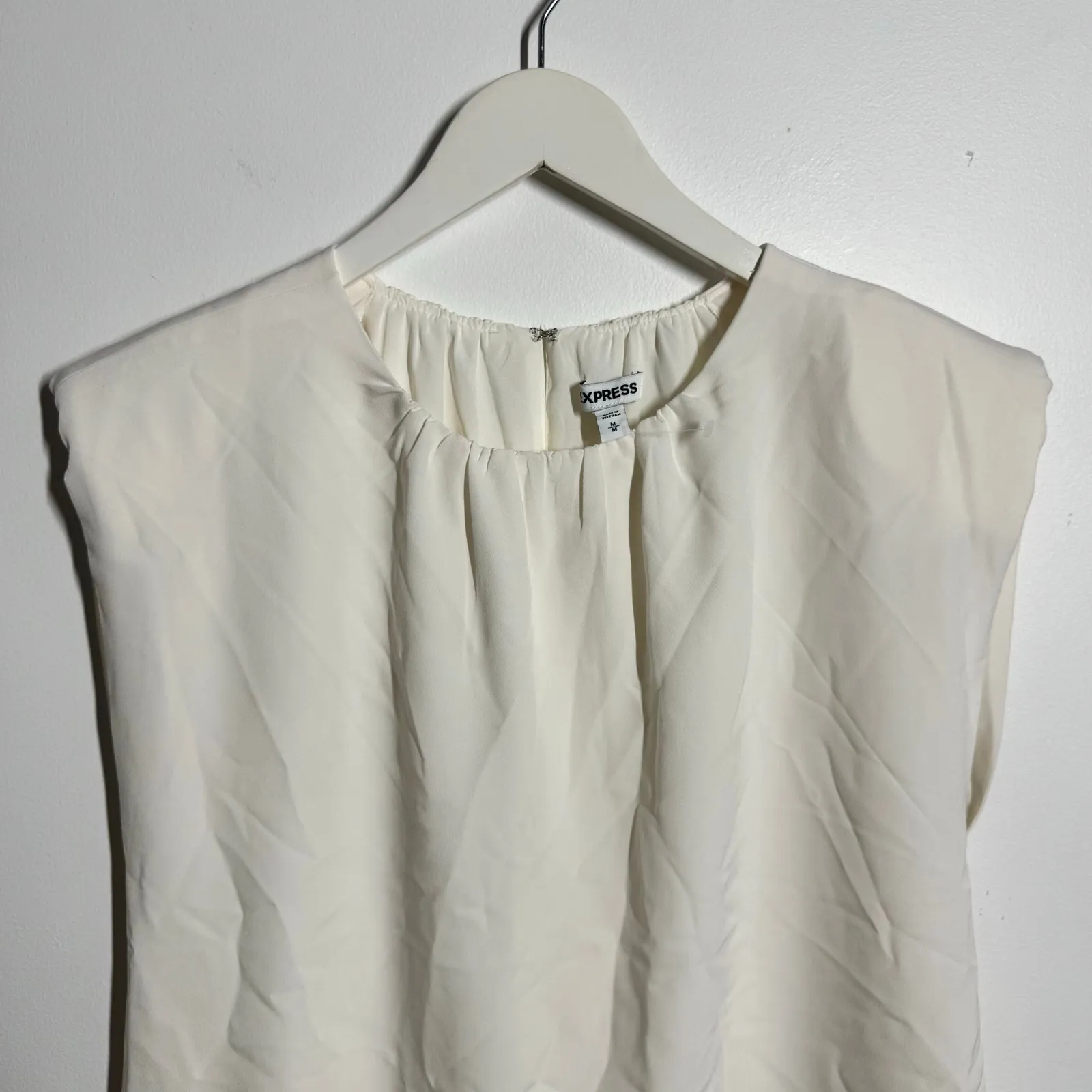 Express Shoulder Pad Minimal Modest Blouse Top Women M Ivory White Career Work - Image 3
