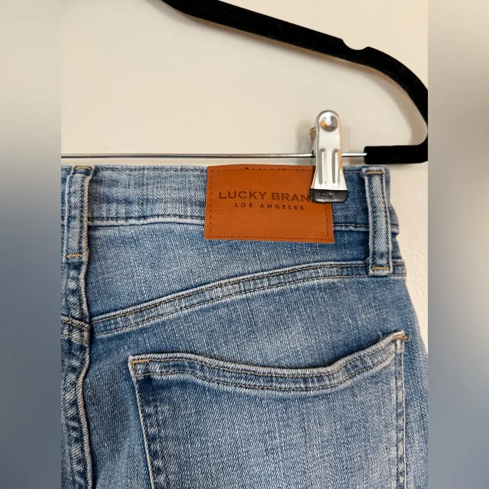 Ankle Skinny High Rise Distressed Denim Jeans Size 6/28 - Image 4