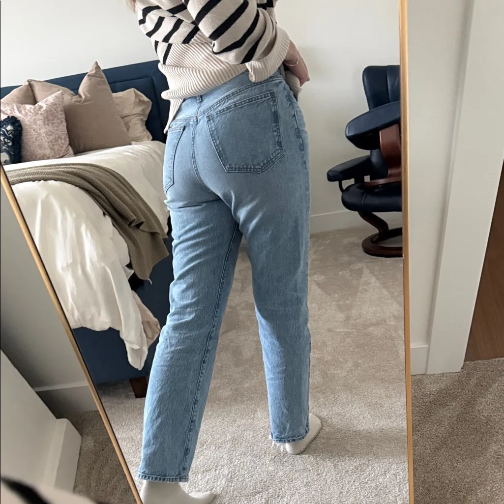 Madewell ‘90s straight Classic Blue light wash Women's Jeans size 29! - Image 4