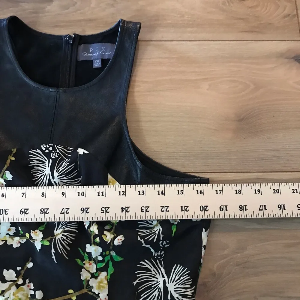PJK Patterson J. Kincaid Black Leather Peplum Top Floral Cherry Blossom Size M - Image 4