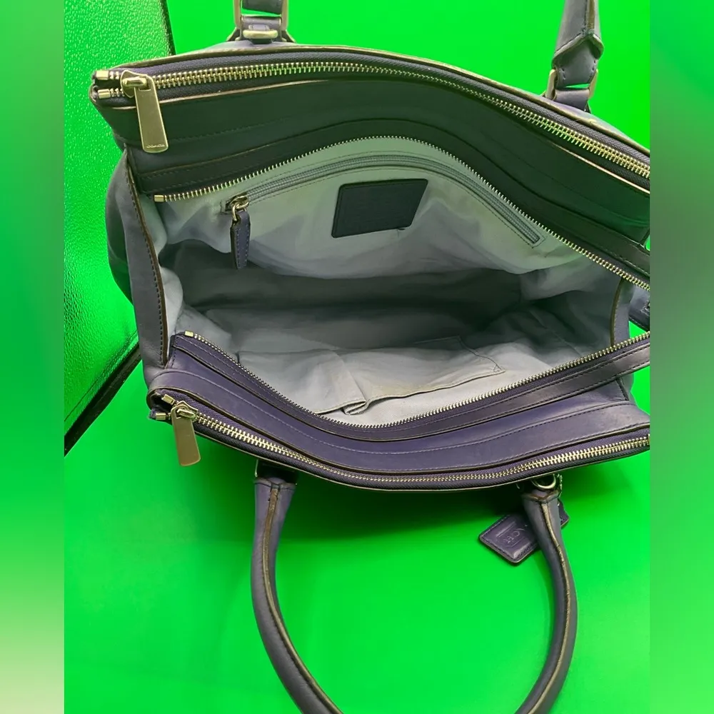 A Rare COACH Legacy Leather Large Harper Triple Zip Satchel Purple handbag - Image 14