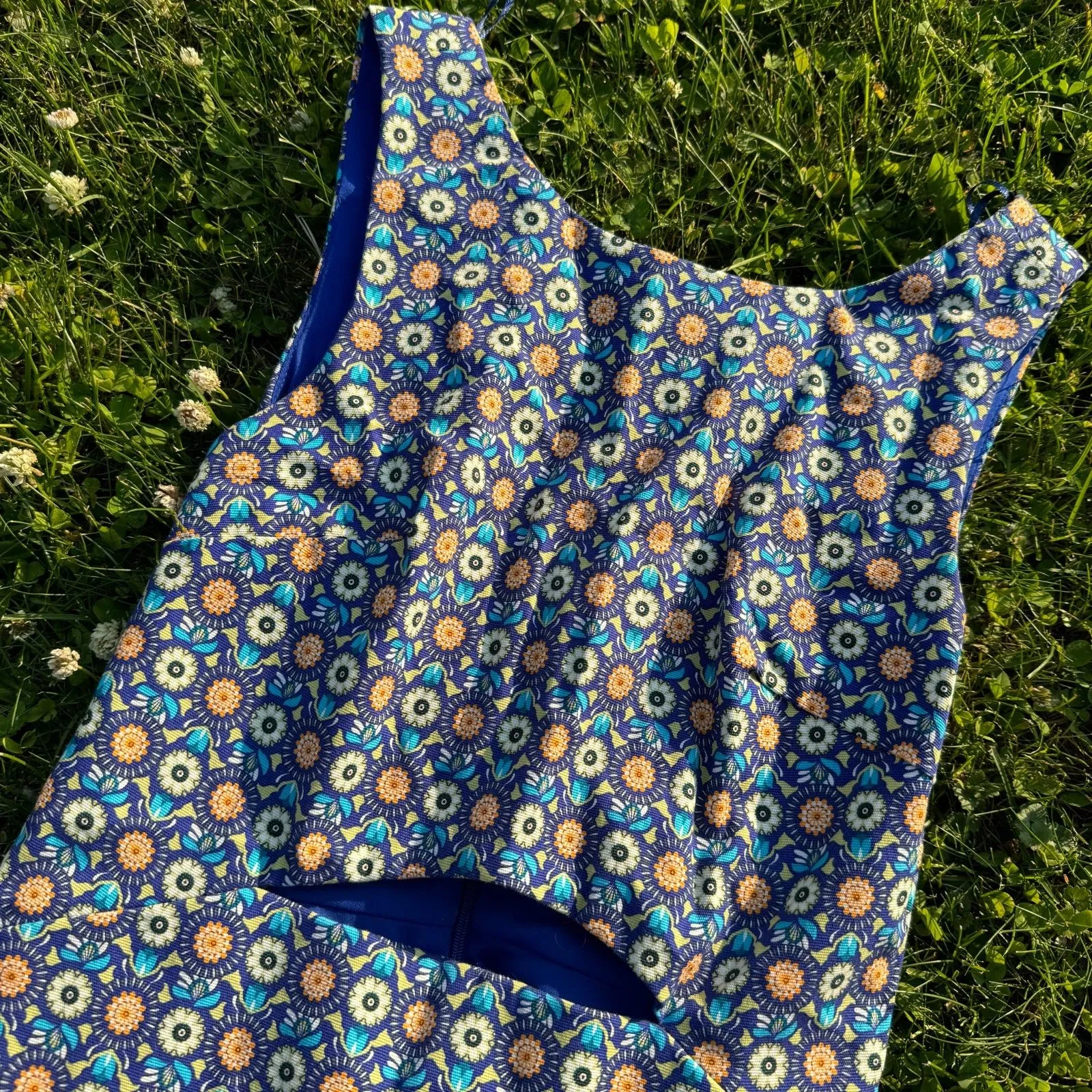 Zara Trafaluc Floral Geometric Sleeveless Romper Dress-Cutout- Back Zip-Sz Small - Image 3