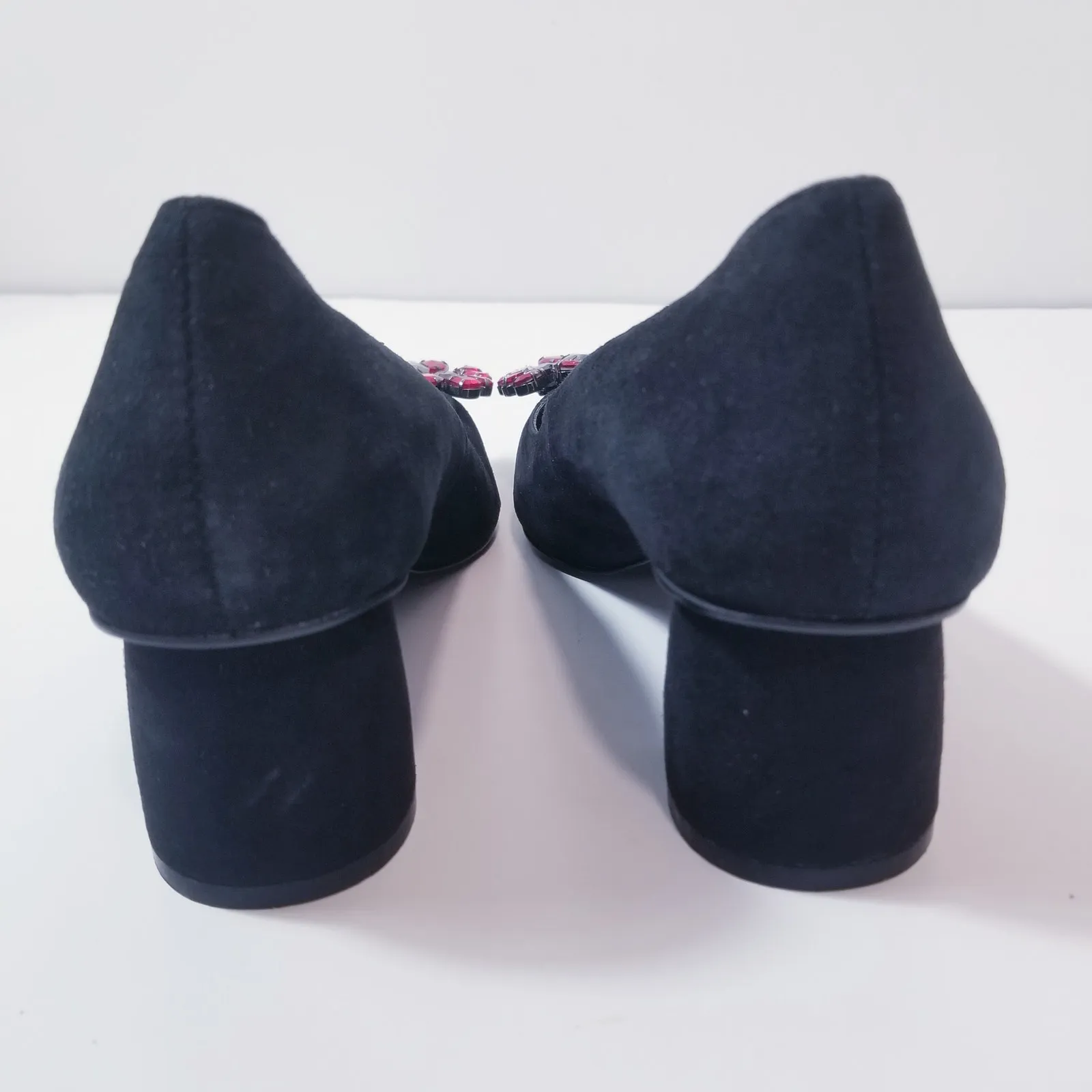 Uterque Black Suede Jeweled Rhinestones Pointy Toe Blocked Heels Size 7 - Image 10