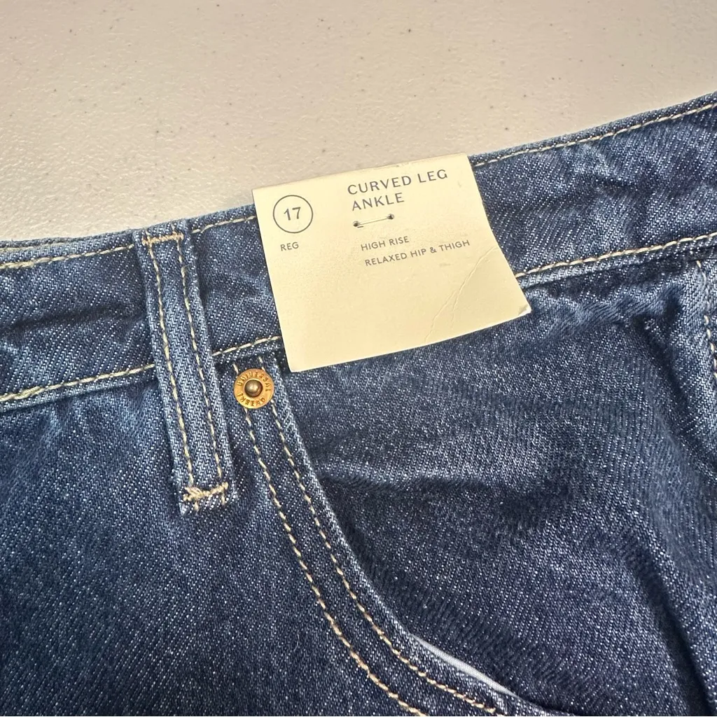 Universal Thread Women's Blue Curved Leg Ankle - Image 9