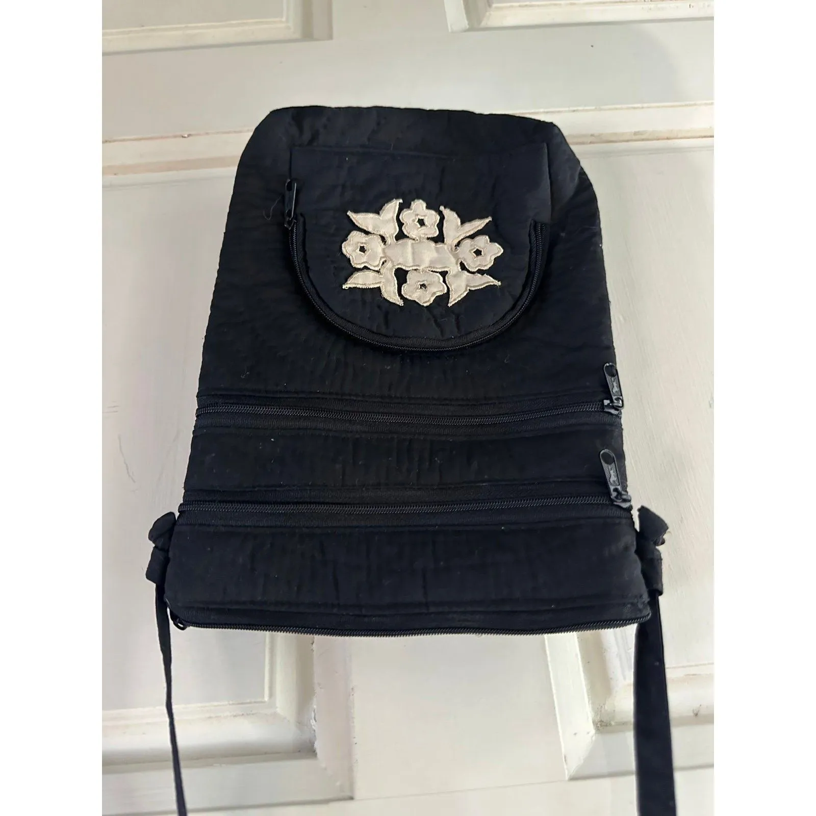 Hawaiian Queens Quilt Floral Embroidered Hand Stitched Zipper Crossbody Tote Bag Black - Image 3