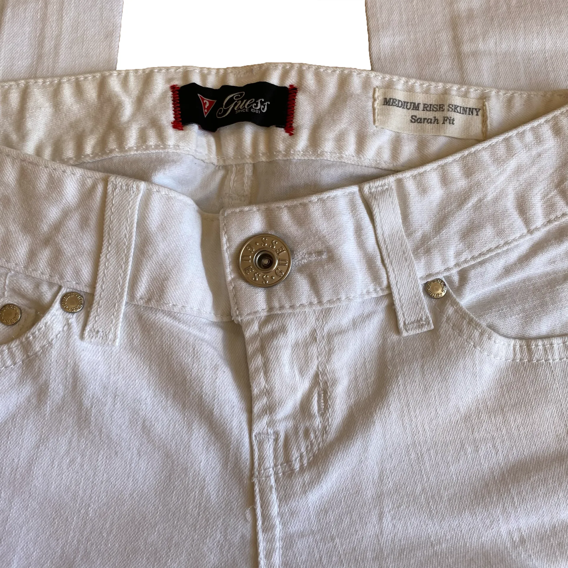 GUESS MID RISE SKINNY JEANS  - Image 2