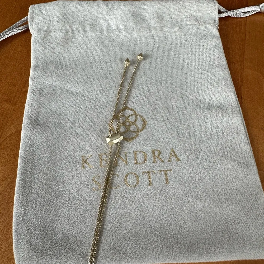 Kendra Scott Olive Necklace - Image 3