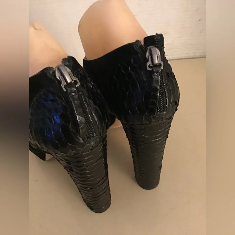 Barneys New York women black suede leather platform heel shoes US 9.5 - Image 6