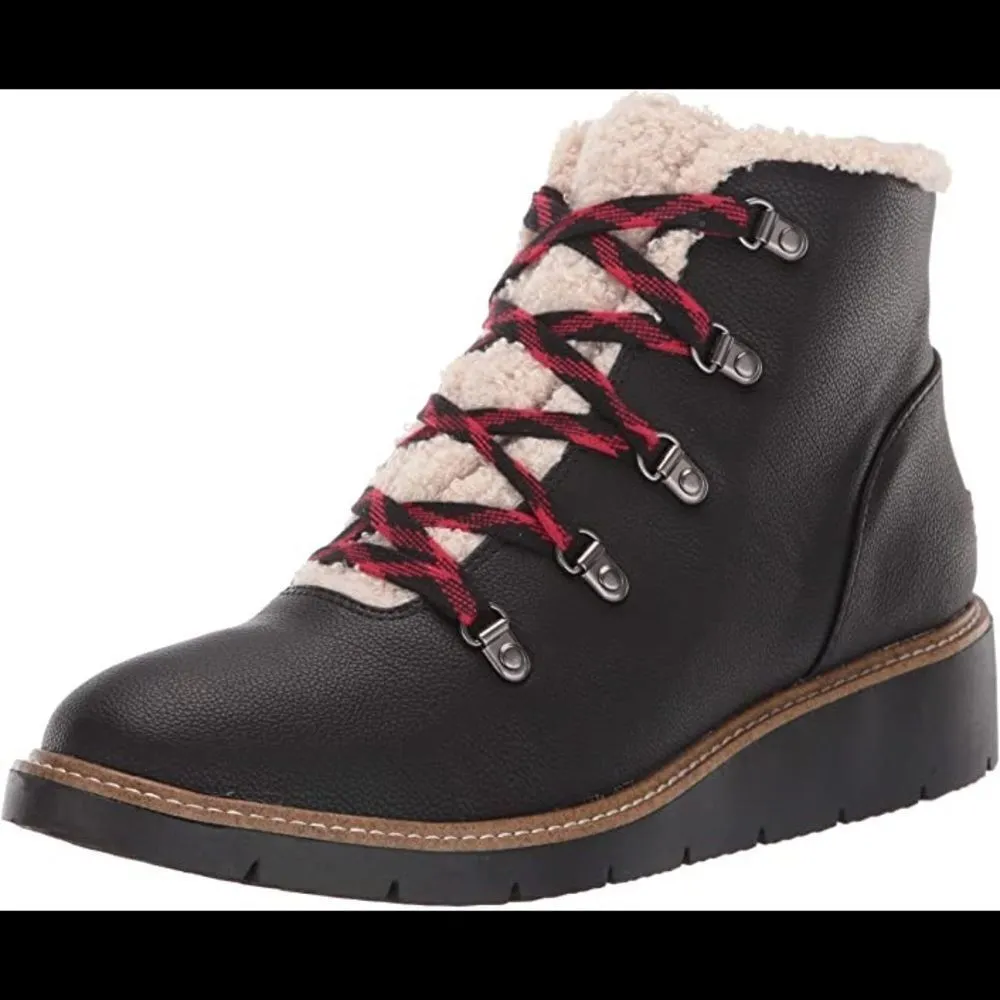 ✨ NWOT✨Dr. Scholl's Waterproof Hiker Boots✨ - Image 3