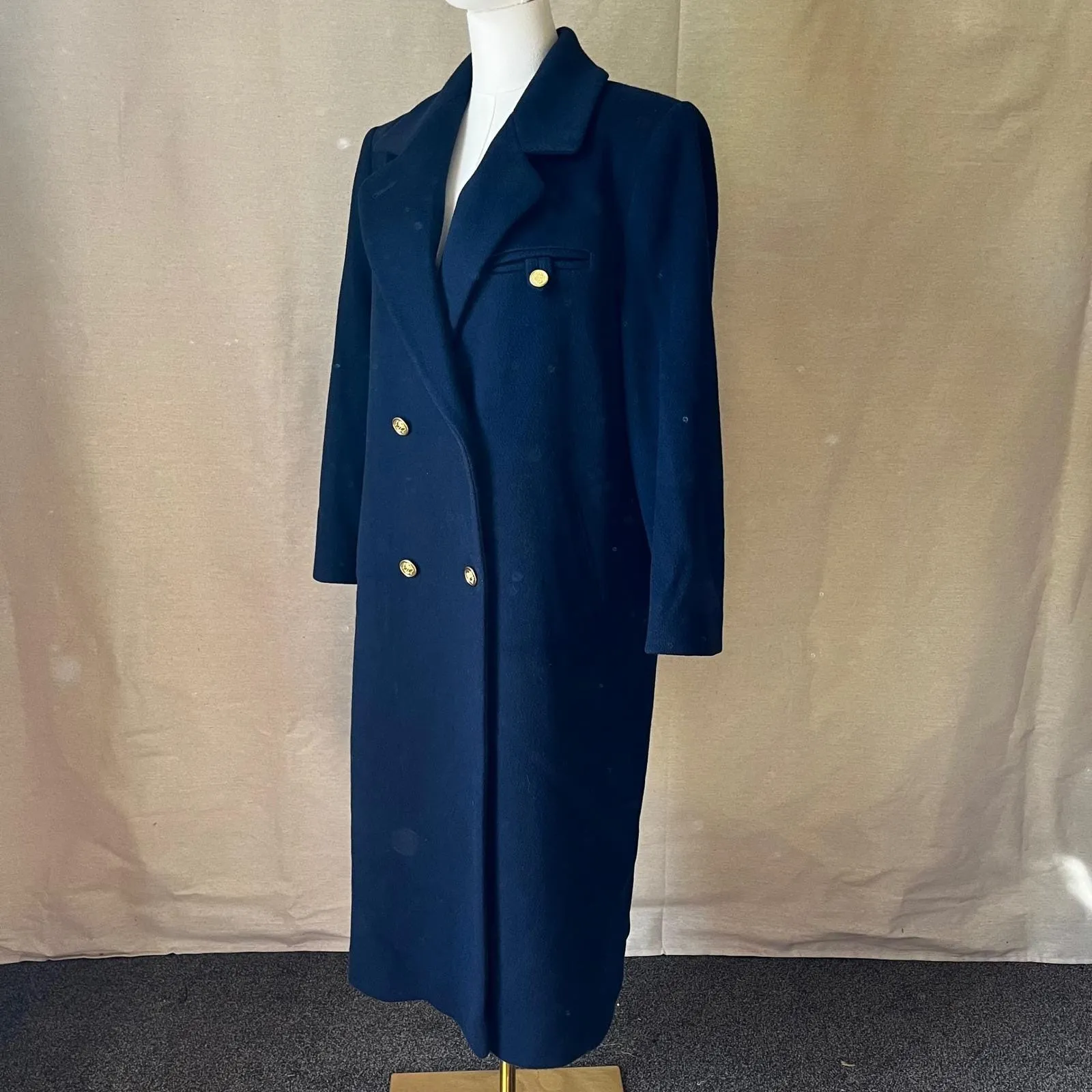 Vintage Forecaster of Boston 100% Wool Navy Blue Long‎ Coat 7/8 Gold Button 80s - Image 2