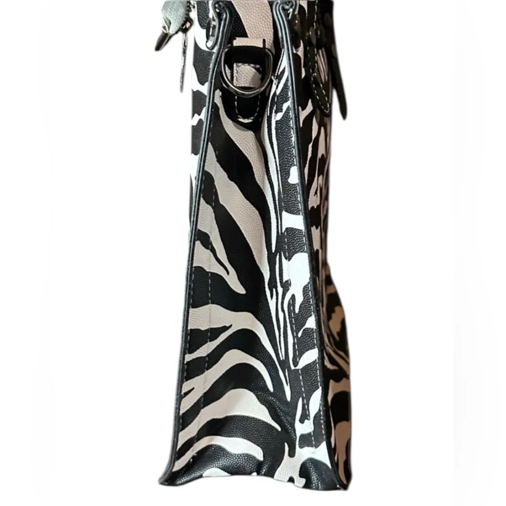 Zebra Print Black & White Hand Bag/Tote w/ Zip Wallet/Pouch/Wristlet - Image 7