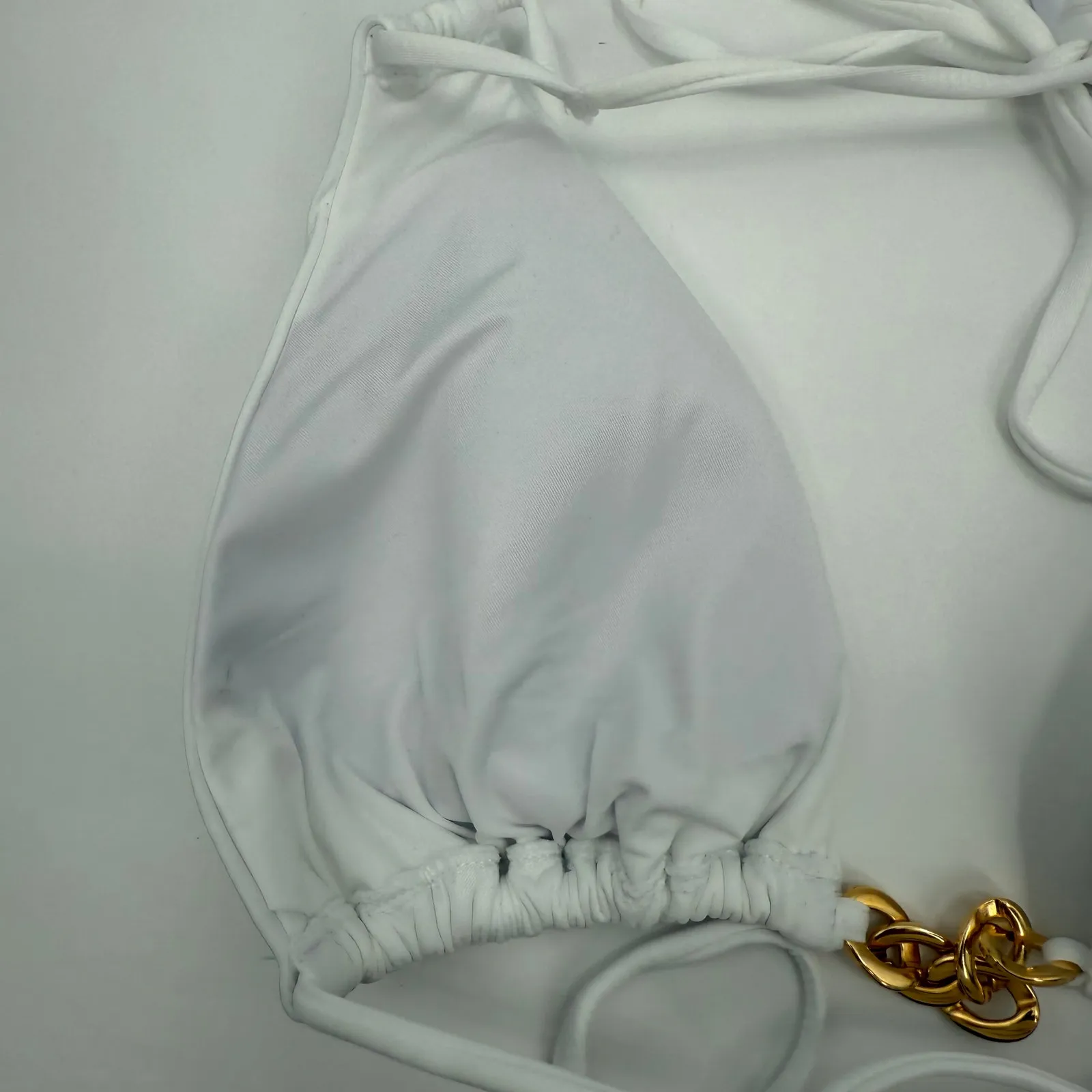 PQ SWIM PILYQ Bikini Top SZ Medium NWT White X Vale Genta Chain Triangle String - Image 14