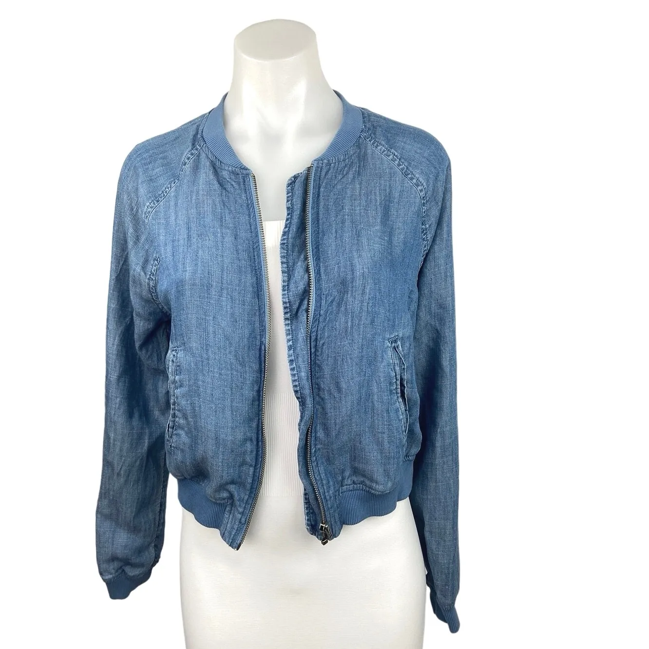 American Eagle Blue Zip Long Sleeve Denim Jean Chambray Bomber Jacket Coat Sz XS - Image 2