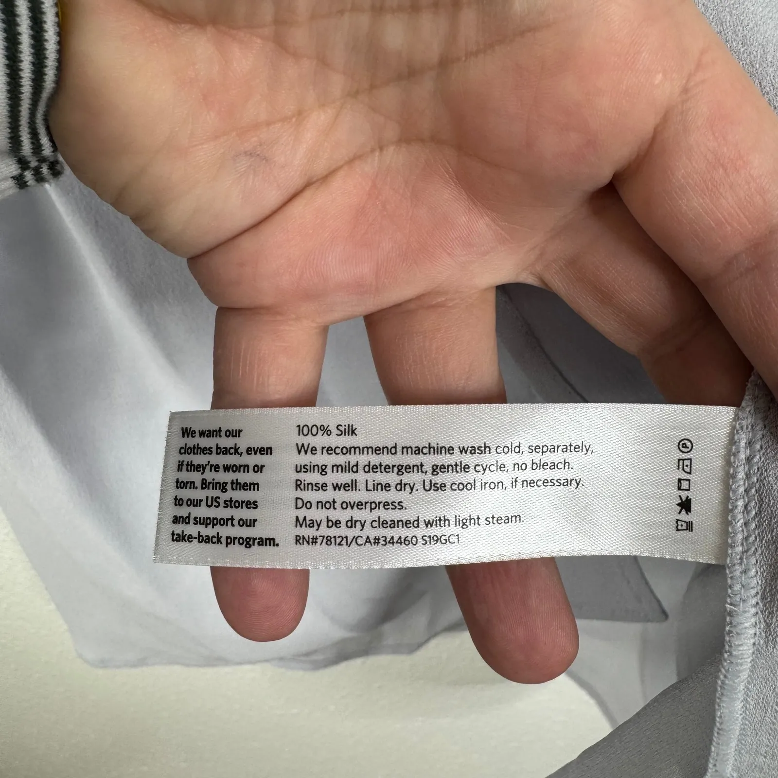 Eileen Fisher Dusty Blue Silk Top Size XS - Image 4