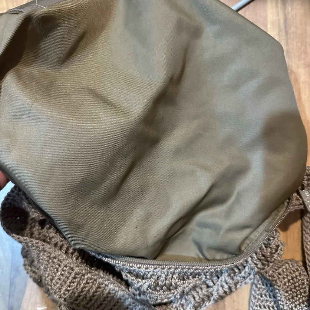 The Sak Brown Crochet Crossbody Bag - Image 6