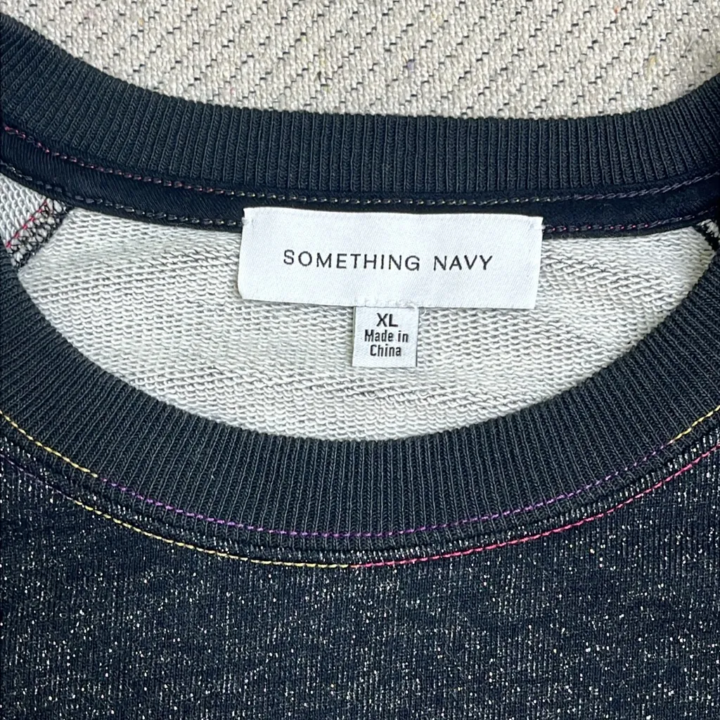 Something Navy black Crewneck ‘something to smile in’ Sweatshirt - Image 4