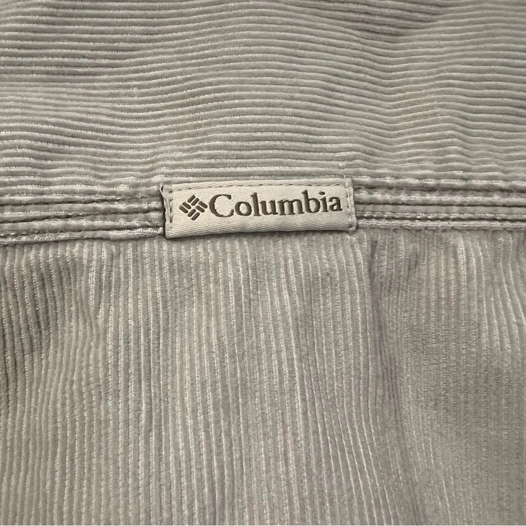 Columbia Tan Corduroy Jacket size small - Image 9