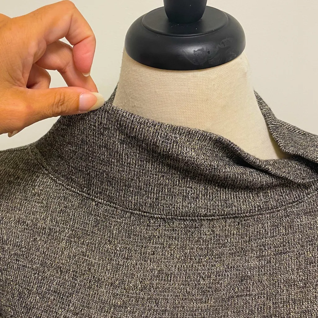 Talbots Black Metallic Gold Knit Thin Wide Turtleneck Sweater Tunic NWT Medium - Image 4