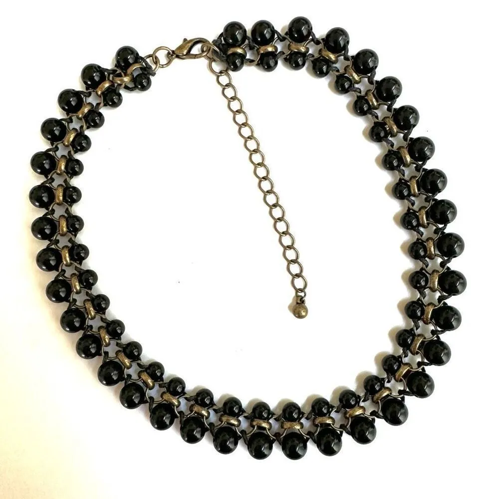 Black beaded brass tone collar necklace - Image 2