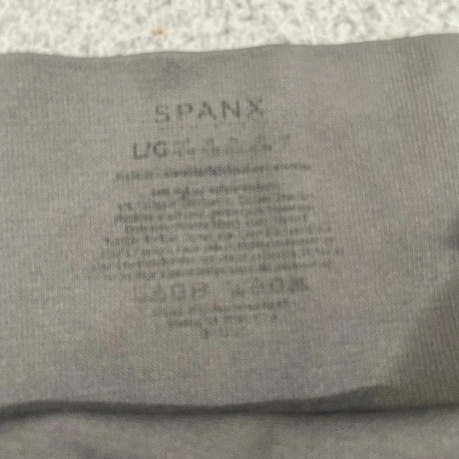 Spanx Look at Me Now Seamless Leggings Women L Gray Camo Athleisure Yoga Active - Image 3