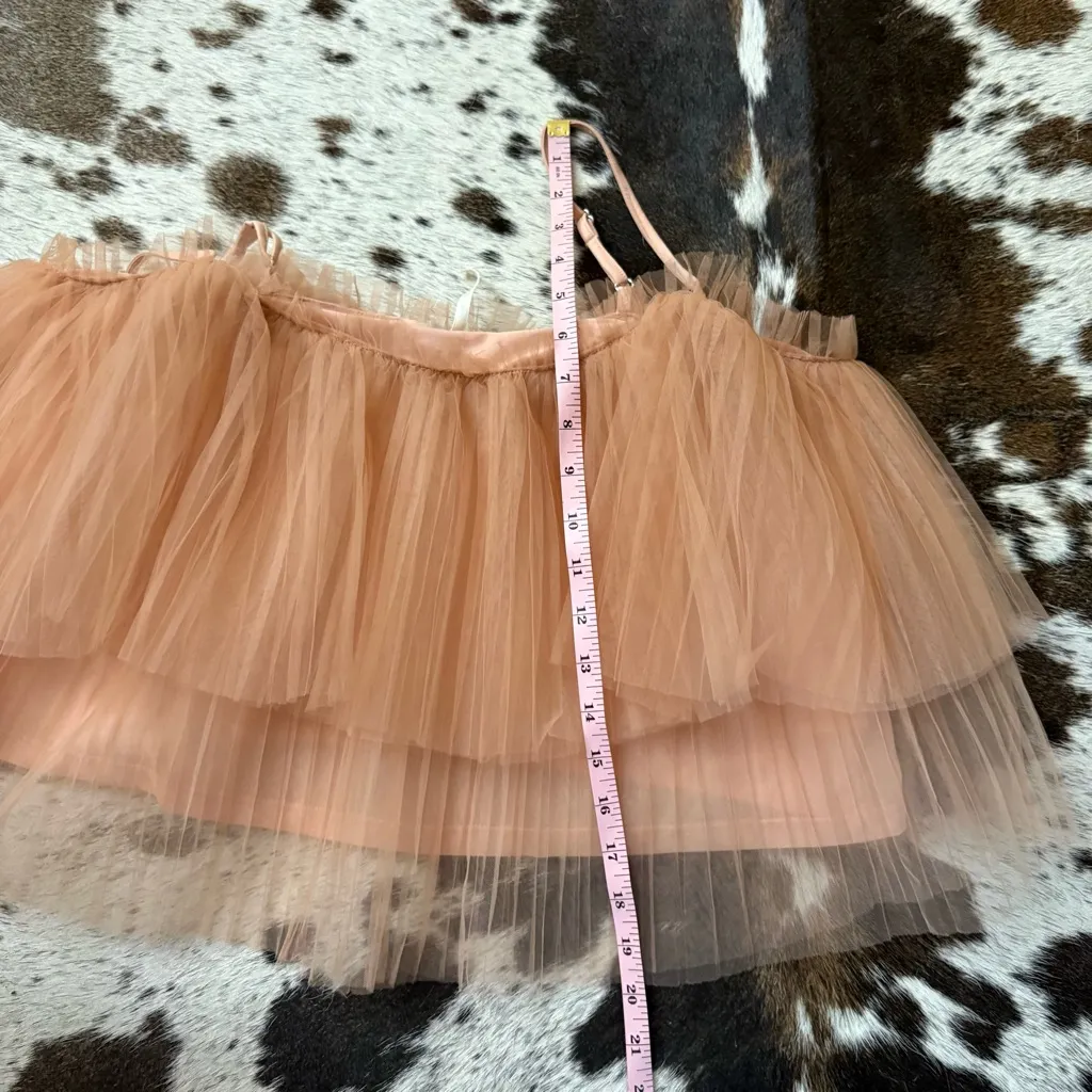 ANTHROPOLOGIETan Pleated Tulle Tank‎ Size Medium - Image 10