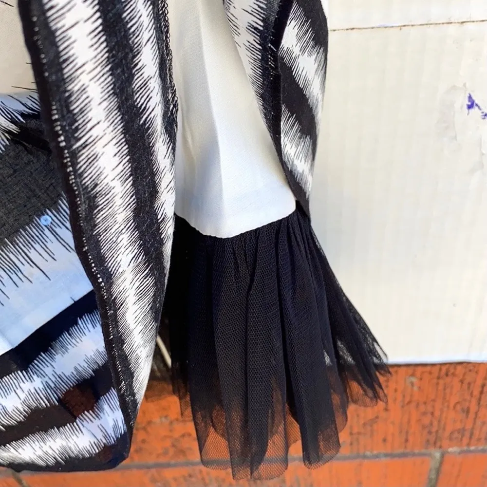 NWT BCBGMaxazria Womens size 0 black & white woven sequin sleeveless tulle dress - Image 9