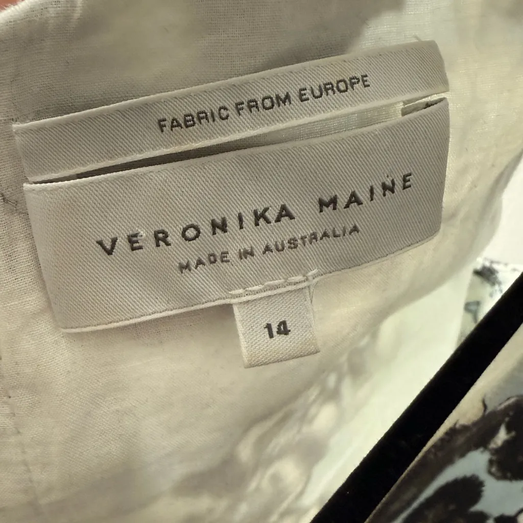 Veronika Maine Cream European Fabric Dress Blue Size 14 - Image 2